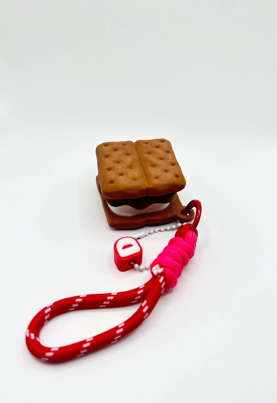 S'more biscuit clicker with alphabet